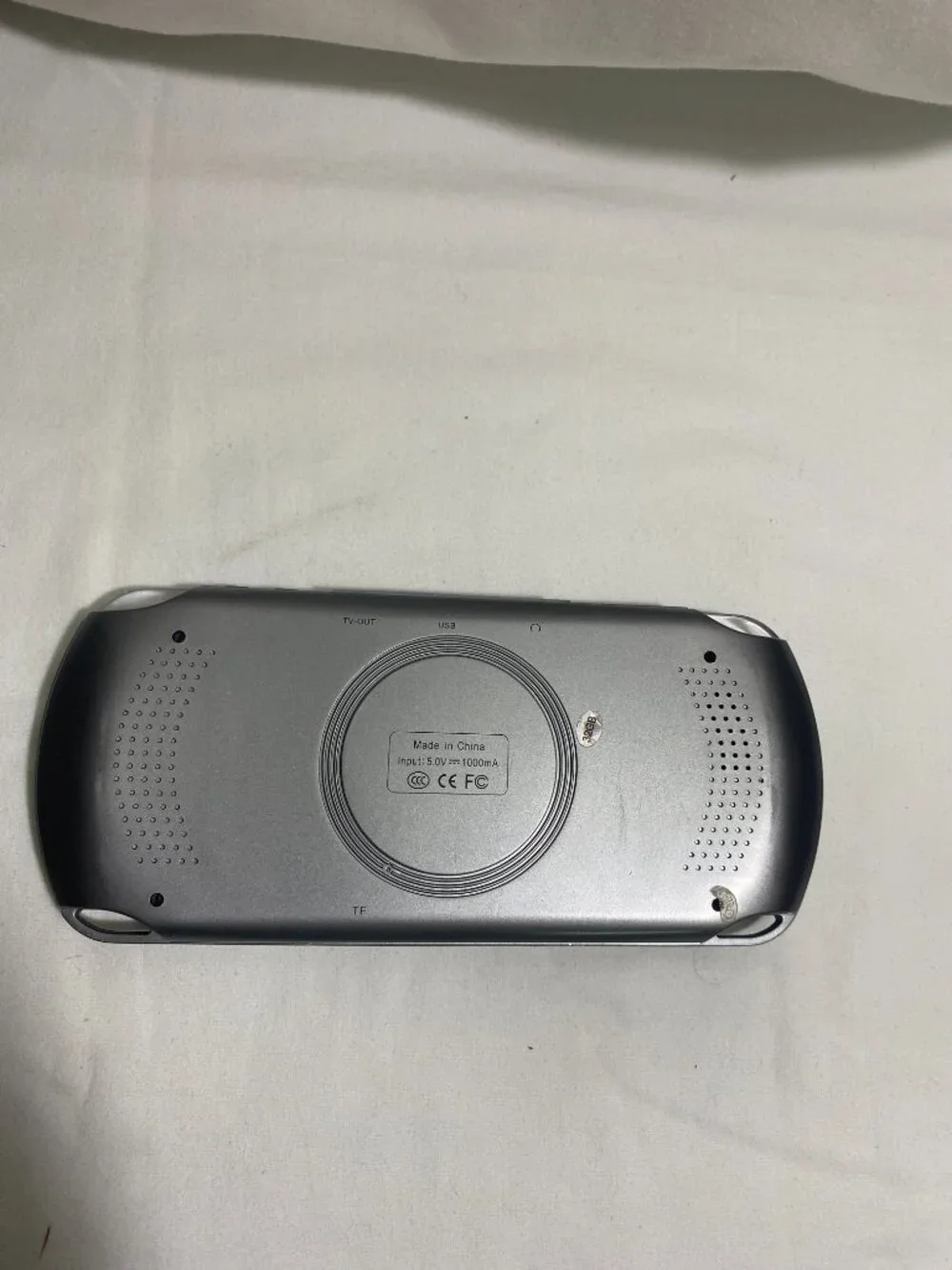 S9000A Handheld Portable Retro Game Console 32GB Built-In Games Untested